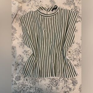 Zara cinched waist blouse NWOT size M. Poplin front and t-shirt material back